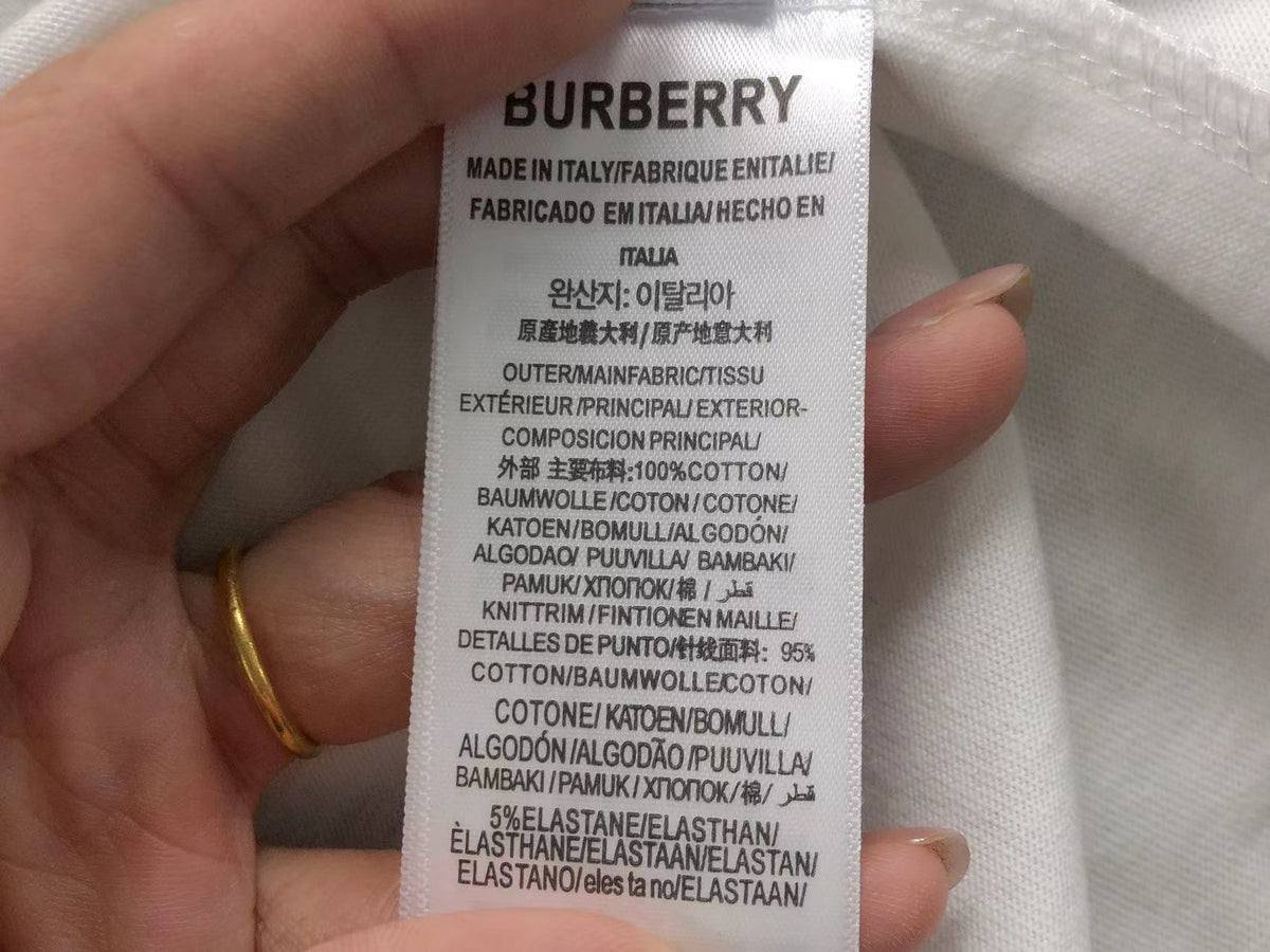 Burberry T-Shirt
