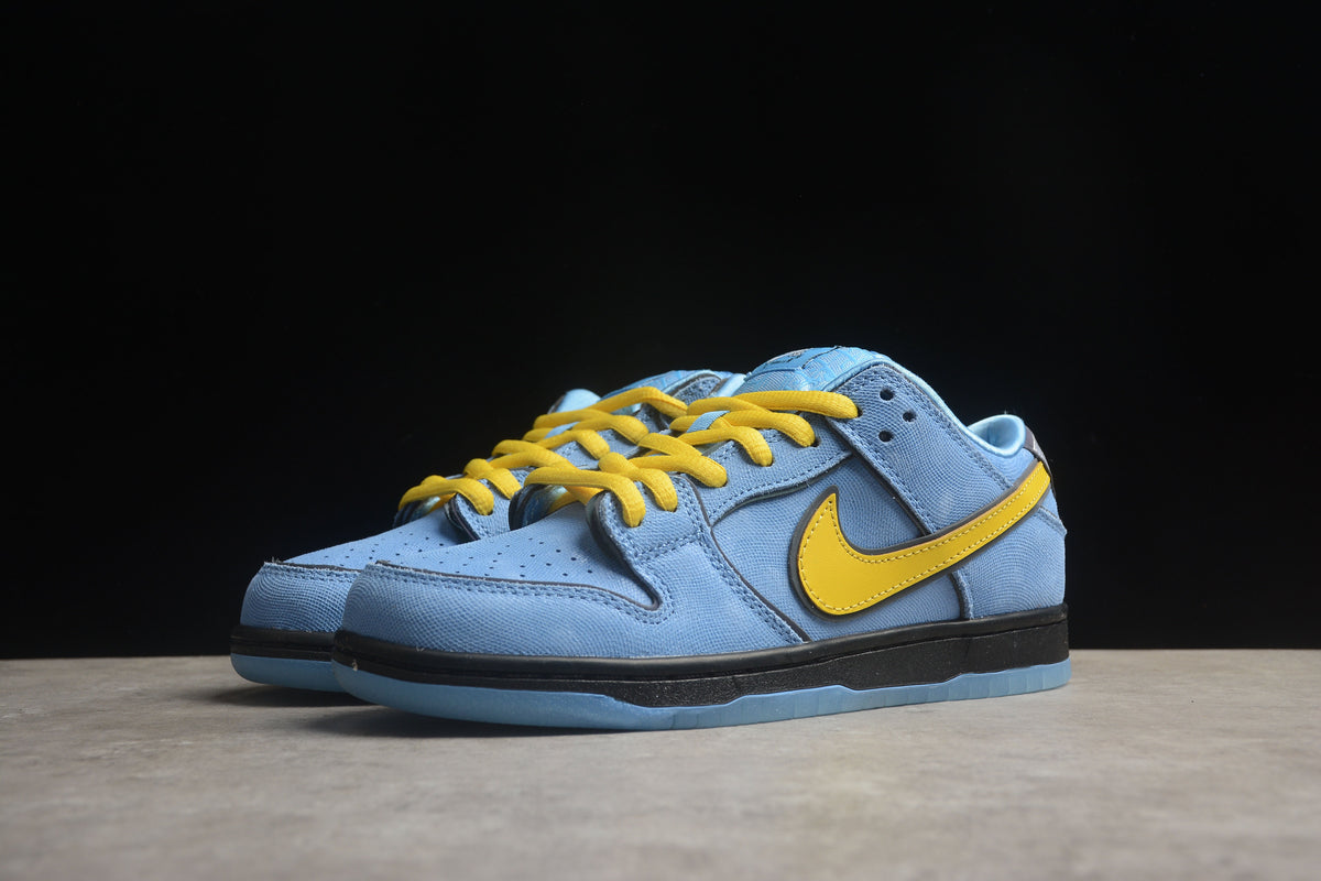Die Powerpuff Girls x Nike SB Dunk Low Bubbles