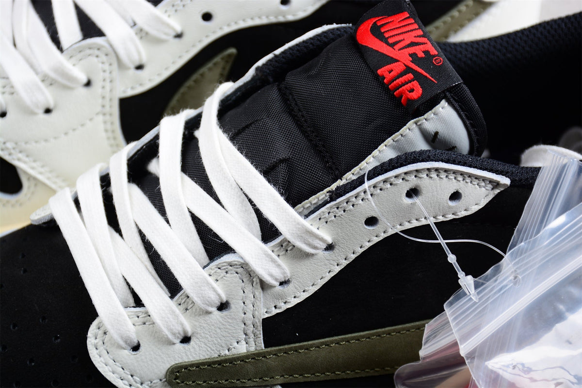 Air Jordan 1 Retro Low OG SP Travis Scott Oliva