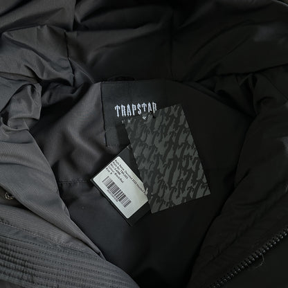 Giacca imbottita con cappuccio Trapstar Decoded 2.0 Nero / Infrarosso 
