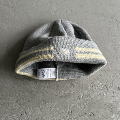 Corteiz Strickmütze mit Streifen - Grau