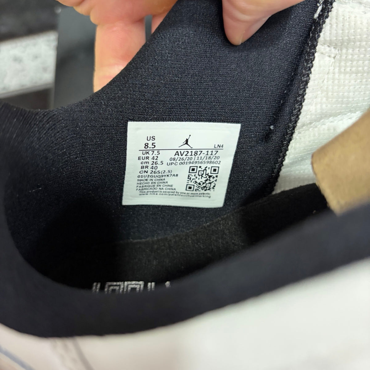 Air Jordan 11 Low „Legend Blue“ 
