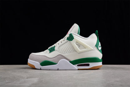 Nike Air Jordan 4 Pine Green Türkis