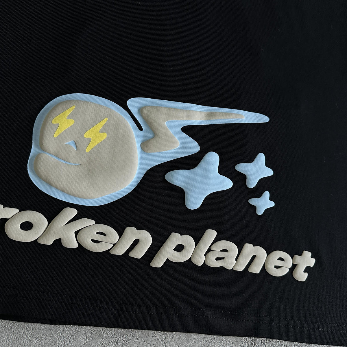 Maglietta "Planet Broken Speed Of Light" 