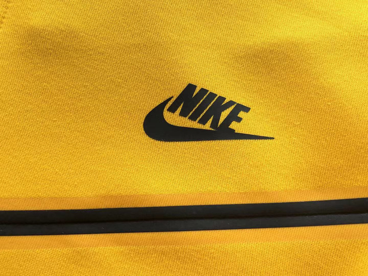 Tuta Nike Sportswear Techfleece 