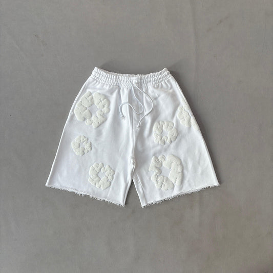 Pantaloncini di jeans strappati 