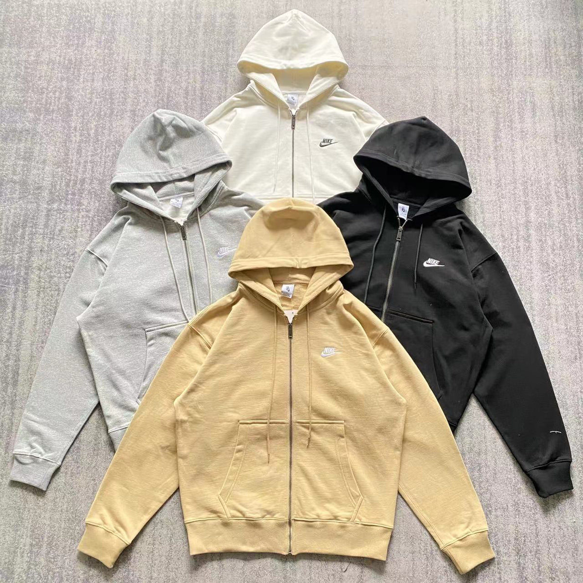Nike Kapuzenjacke mit Reißverschluss