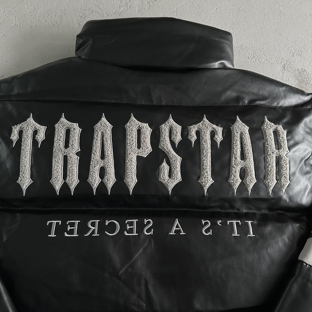 Trapstar x Iceberg Pufferjacke 