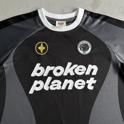 Broken Planet Fußball T-Shirt 
