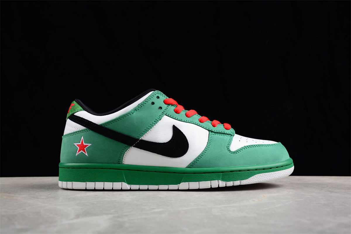 Nike SB Dunk Low x Heineken 
