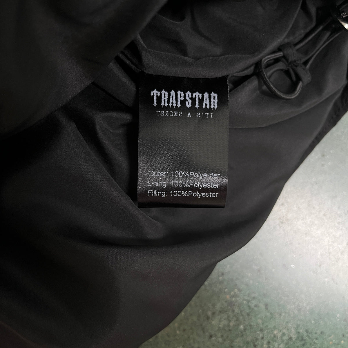 Trapstar Pufferjacke mit abnehmbarer Kapuze 