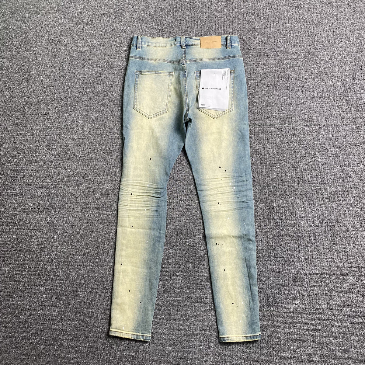 Schmale Jeans der Marke Purple Brand