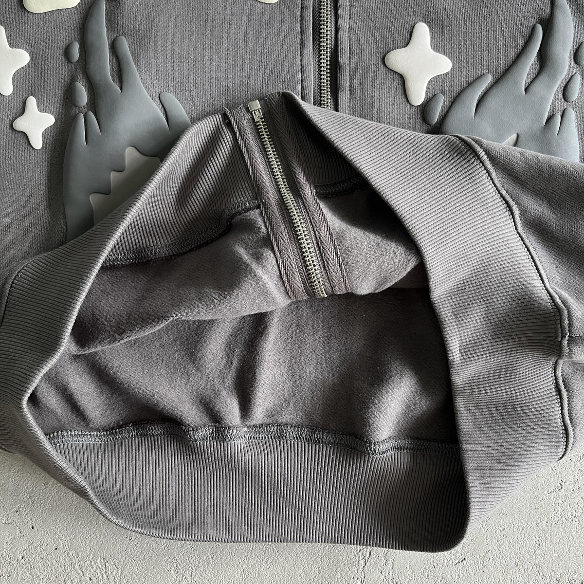 Felpa con cappuccio e zip Broken Planet Twin Flames 