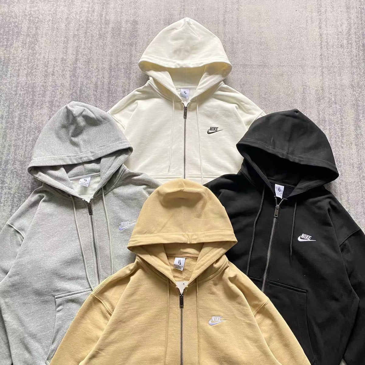 Nike Kapuzenjacke mit Reißverschluss