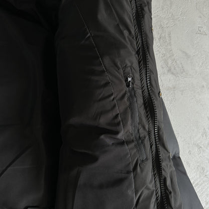 Giacca imbottita Trapstar Decoded Arch nera 