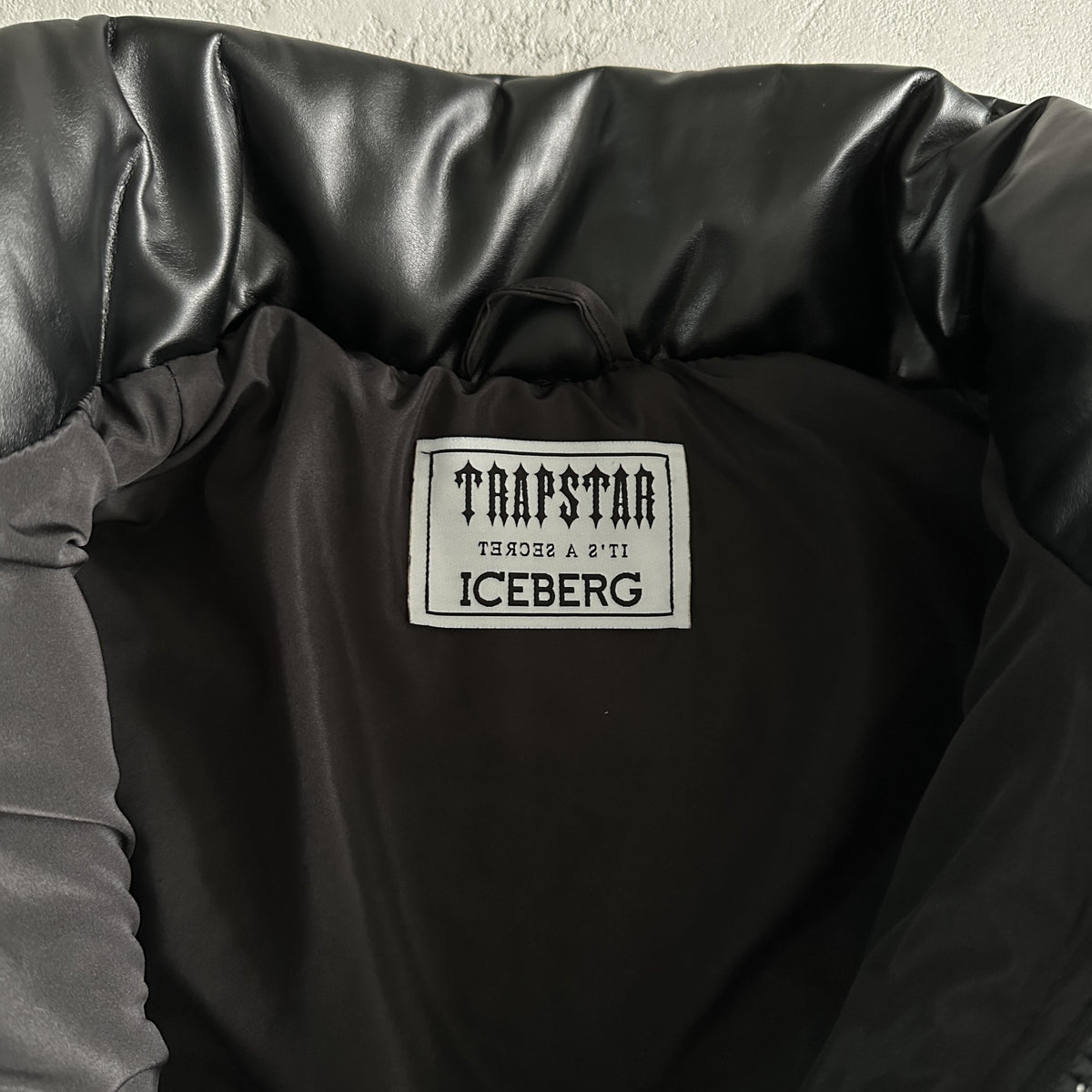 Trapstar x Iceberg Pufferjacke 