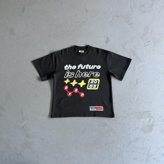 Broken Planet: Die Zukunft ist hier T-Shirt 