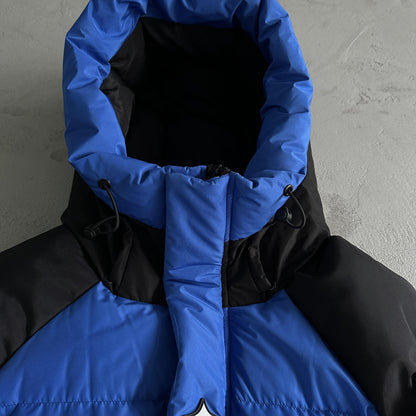 Giacca imbottita Trapstar Decoded Arch nera e blu 