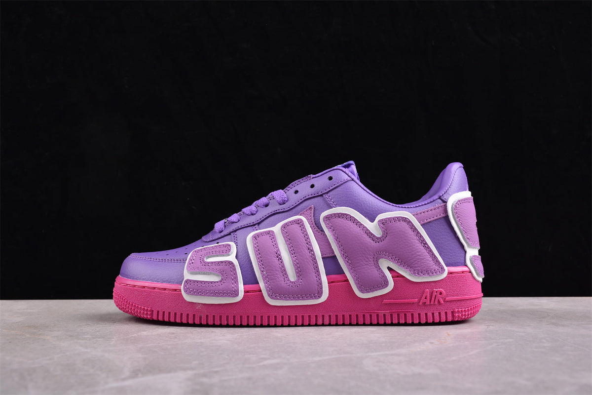 Mercato delle pulci di Cactus Plant x Air Force 1 