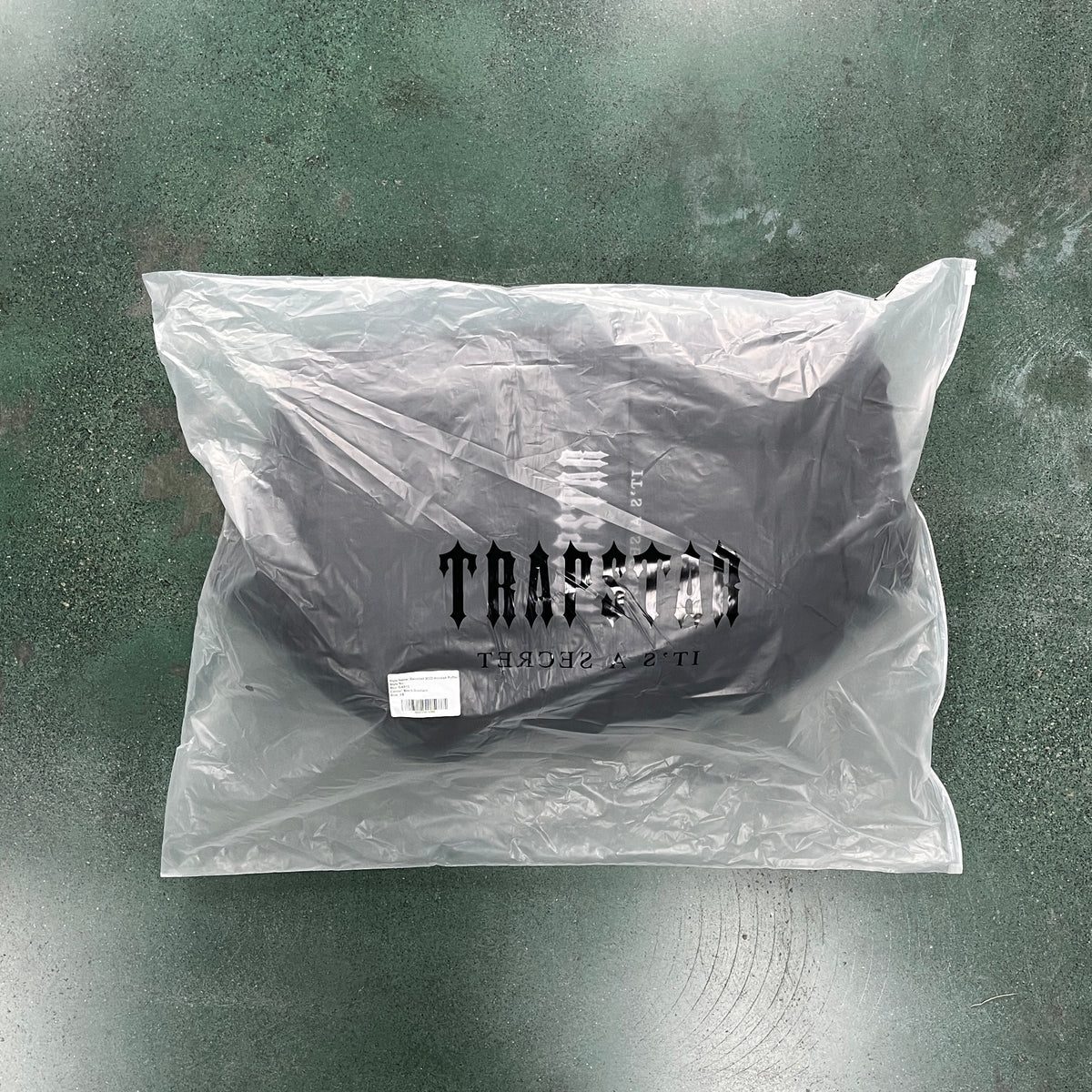 Trapstar Pufferjacke Decoded mit Kapuze Schwarz-Farbverlauf 