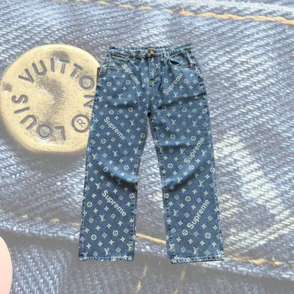Supreme x Louis Vuitton 5-Pocket-Jeans aus Jacquard-Denim