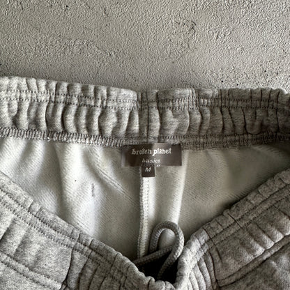 Broken P Cotton Short