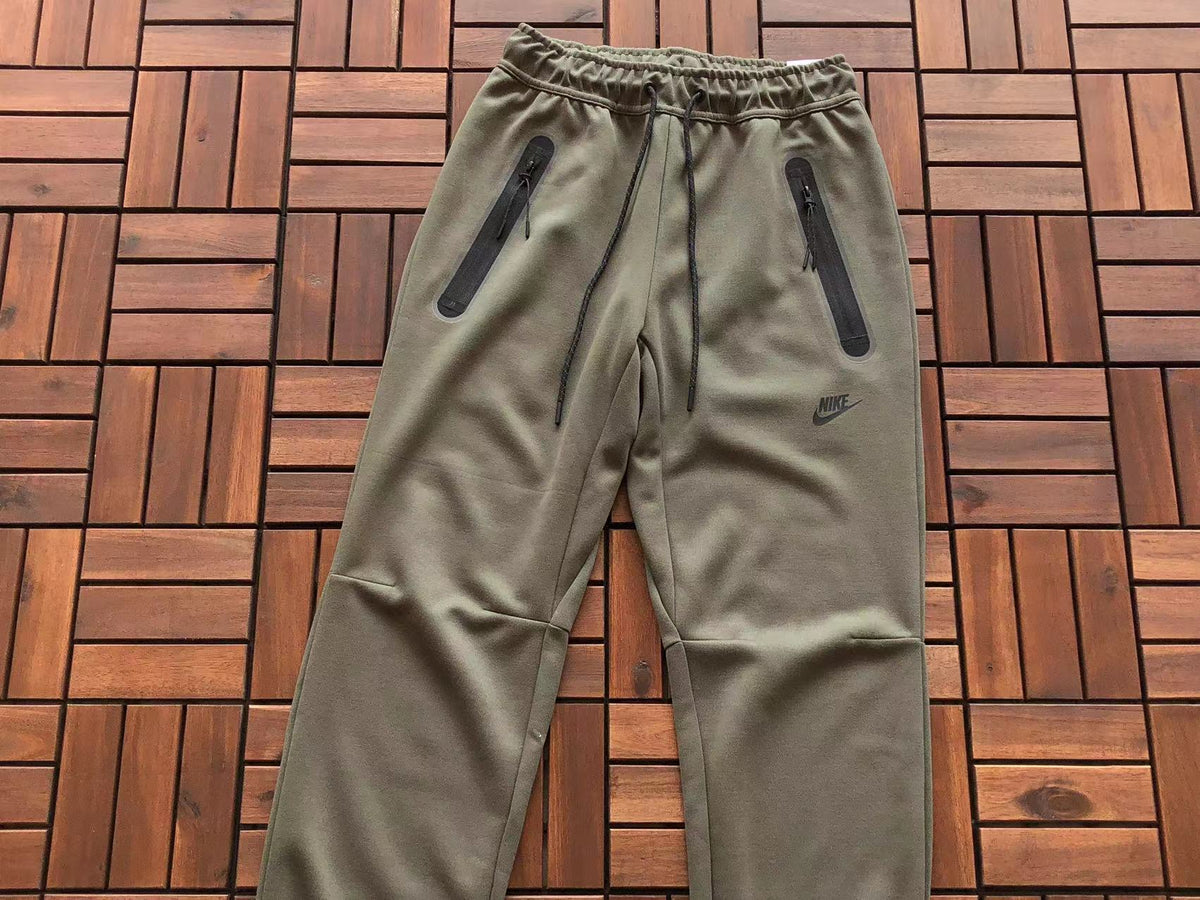 Pantaloni Nike Sportswear Techfleece 