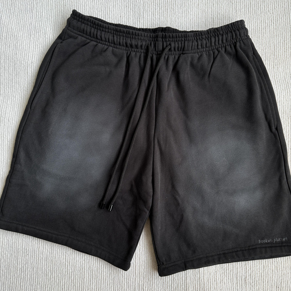 Pantaloncini Broken Planet 