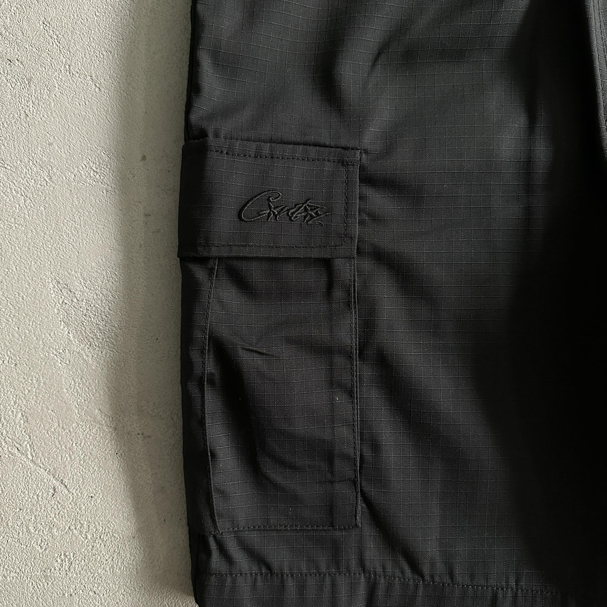 Corteiz – Schwarze Cargo-Shorts