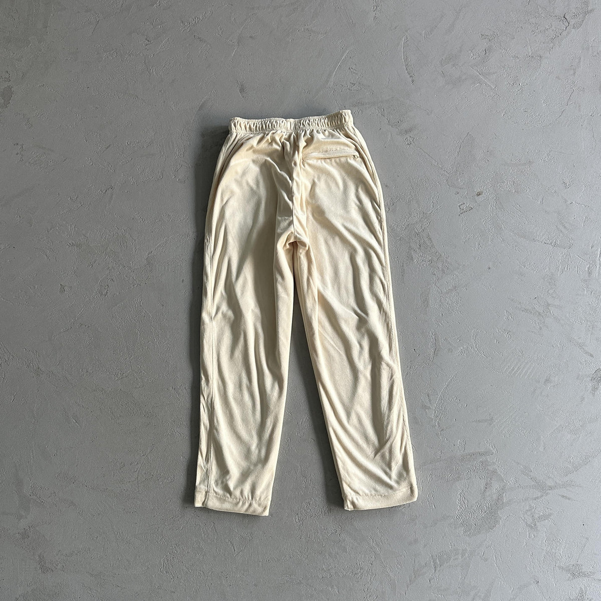 Corteiz Velvet Trackset Creme 