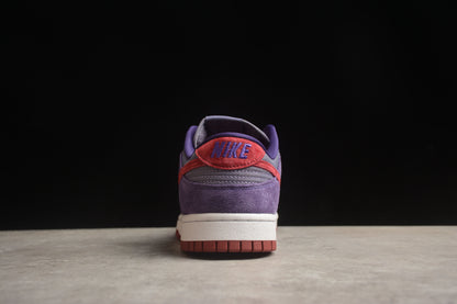 Nike Dunk Low Retro Vol. 1 SP Pflaume 