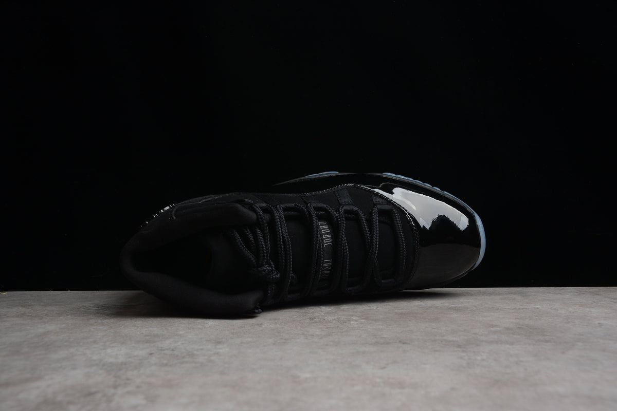Air Jordan 11 "Gamma Black" 