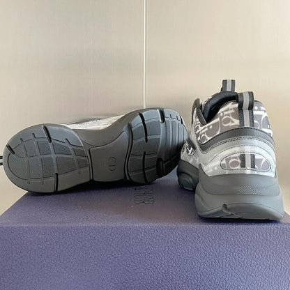 Dior B22 