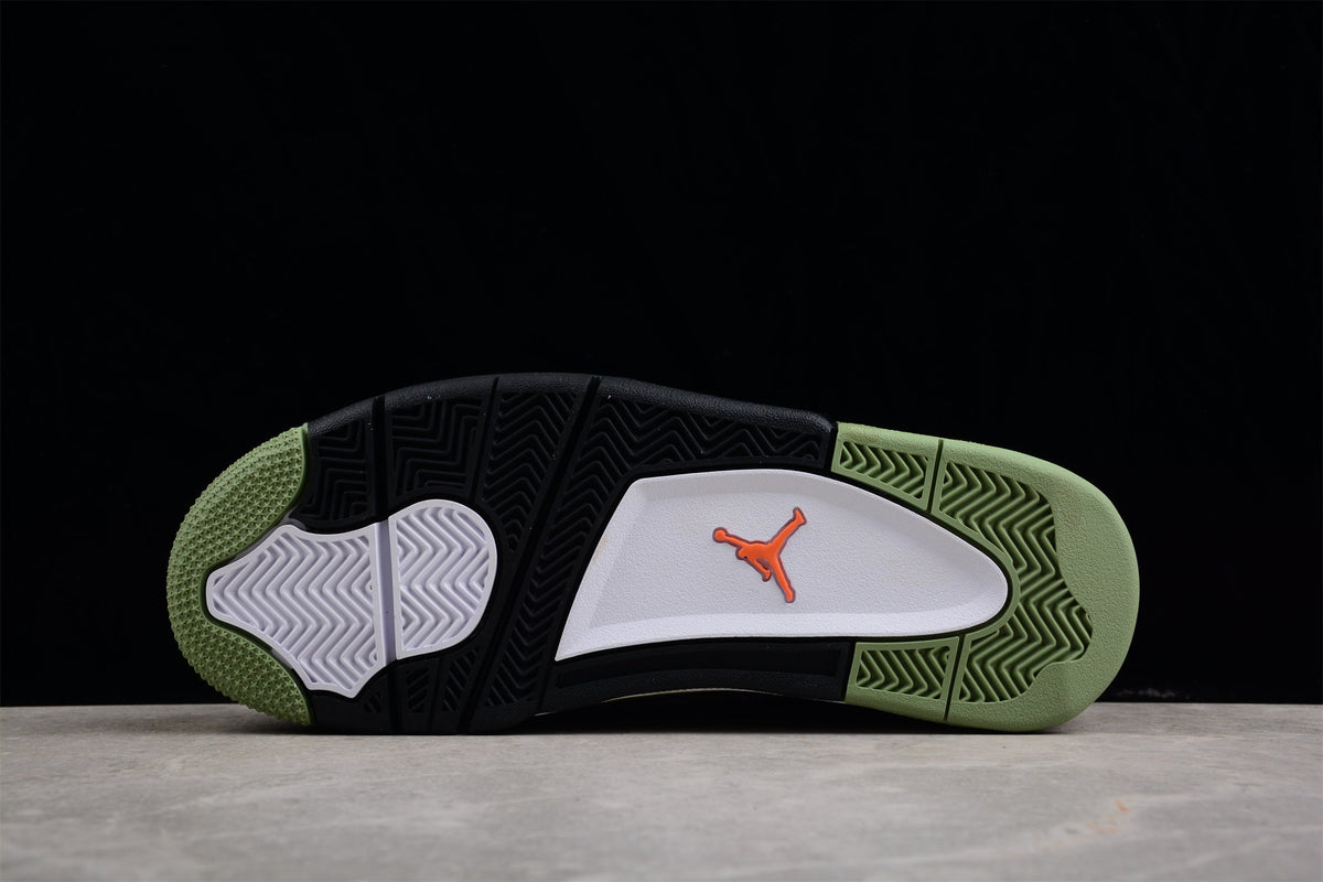 Air Jordan 4 Canyon Viola 