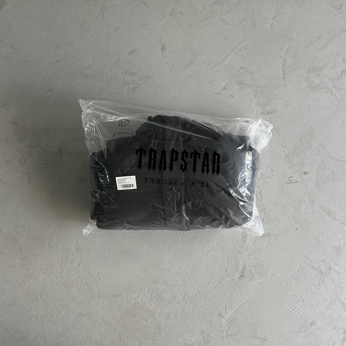 Giacca imbottita Trapstar Decoded Arch nera 