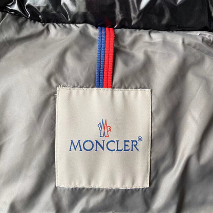 Moncler Pufferjacke Maya 