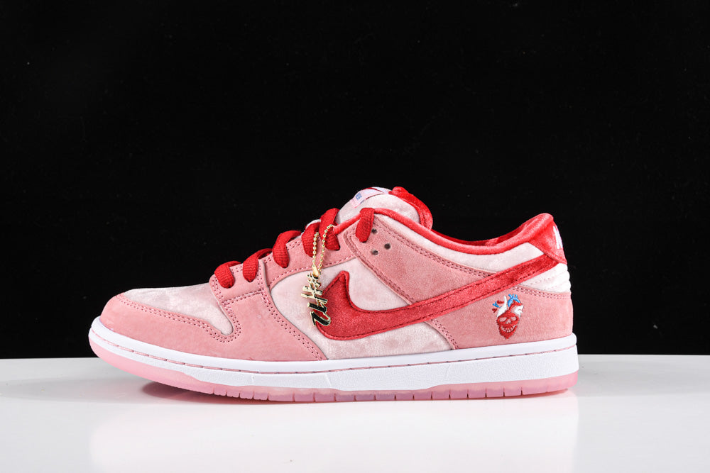 Nike SB Dunk Low x StrangeLove Skateboards