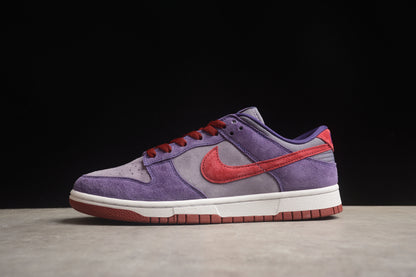 Nike Dunk Low Retro Vol. 1 SP Pflaume 