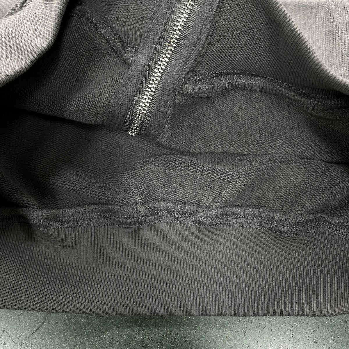 Broken Planet Planet Kapuzenpullover mit Reißverschluss 