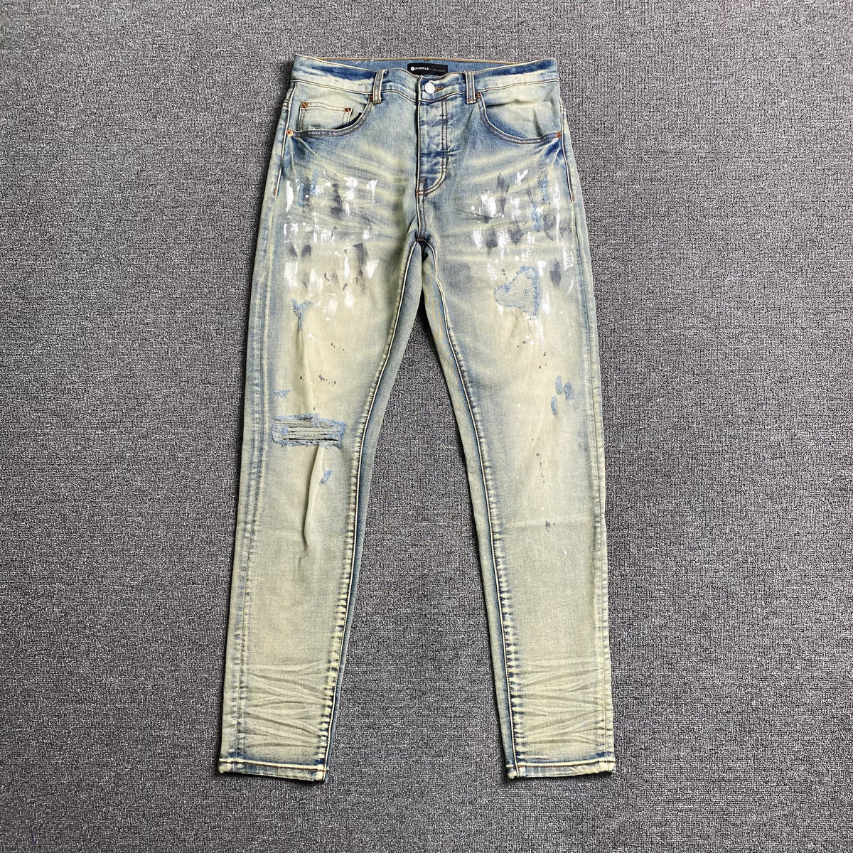 Schmale Jeans der Marke Purple Brand