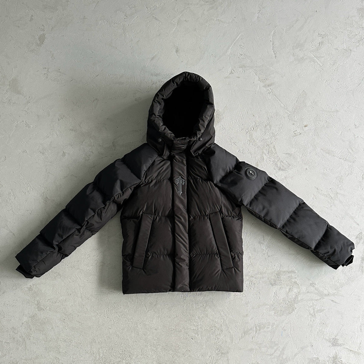 Giacca imbottita Trapstar Decoded Arch nera 