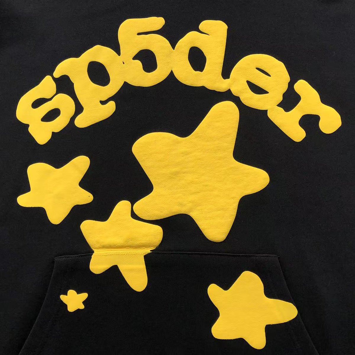 Sp5der-Anzug