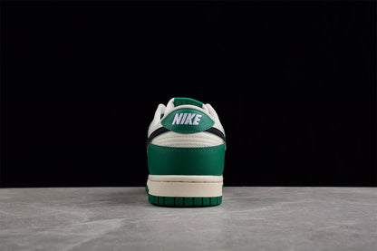 Nike Dunk Low SE Lottery Pack Malachitgrün 