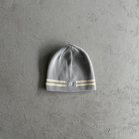 Corteiz Strickmütze mit Streifen - Grau