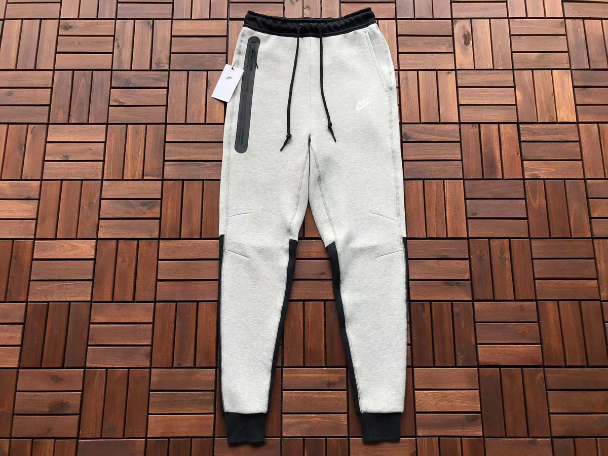 Tuta Nike Techfleece Nuova Stagione