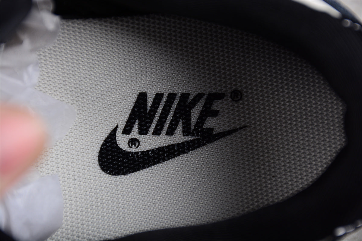 Nike Dunk Low Schwarzer Schläger 