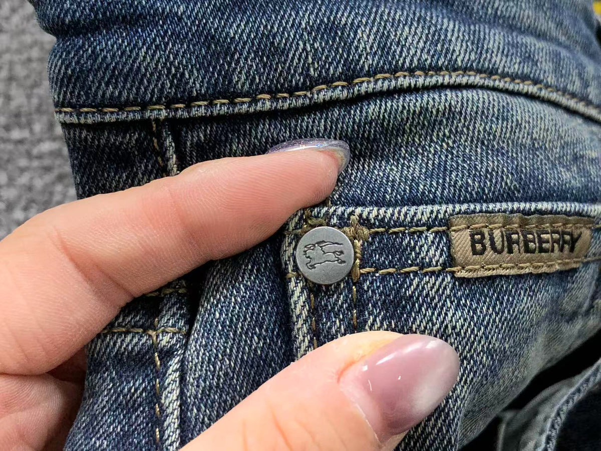 Pantaloni Burberry