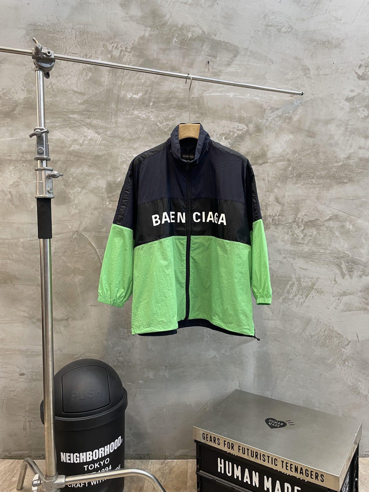 Balenciaga Jacke