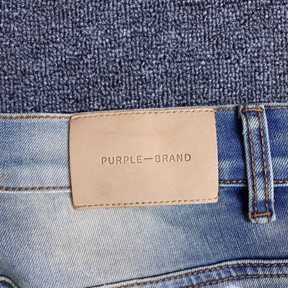 Schmale Jeans der Marke Purple Brand