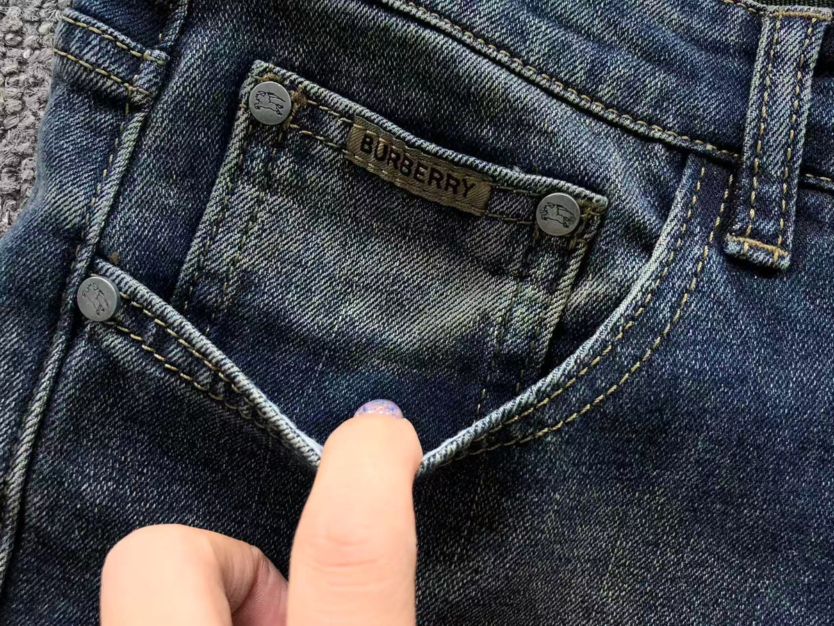 Pantaloni Burberry
